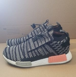 Adidas Nmd R1 shoes